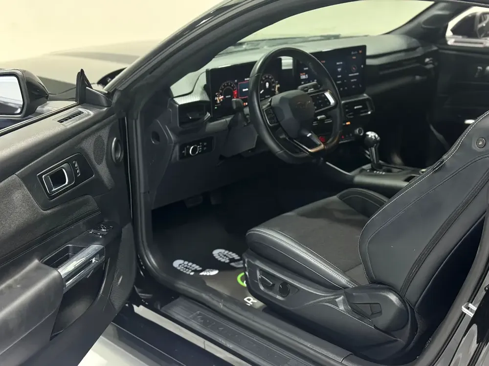 [FORD MUSTANG GT 5.0L V8] - Image 7