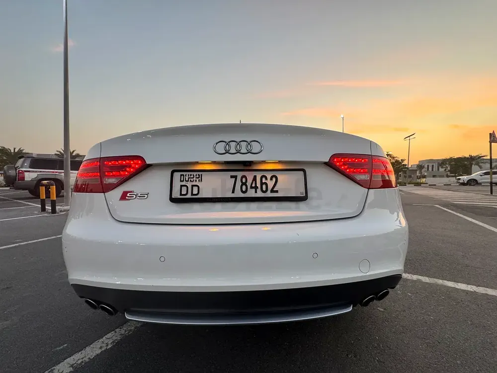 Audi S5 2011 4.2 FSI Quattro GCC Specs - Image 12