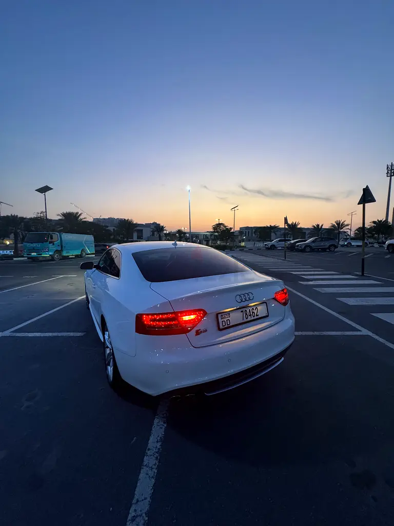 Audi S5 2011 4.2 FSI Quattro GCC Specs - Image 5