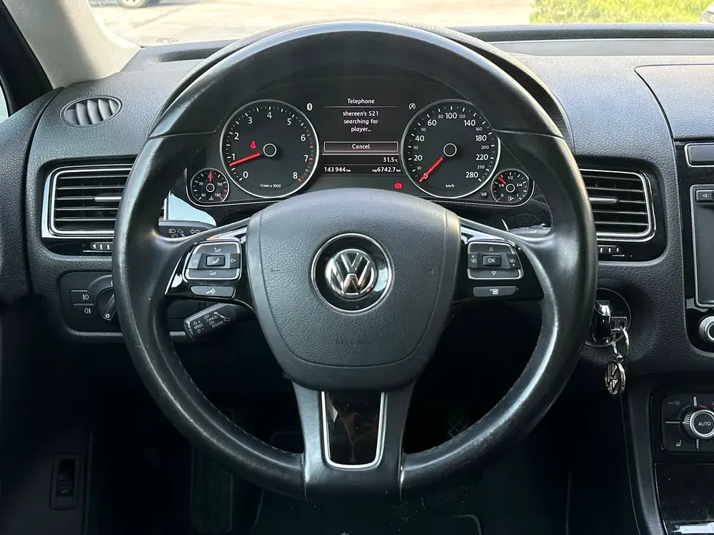 Volkswagen Touareg 2016 Bluemotion Technology GCC Specs - Image 6