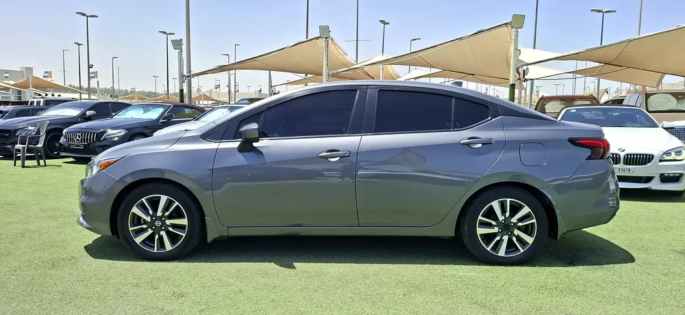 2022 Nissan Versa SR - American Specs - Low Mileage - Sporty Sedan - Image 12