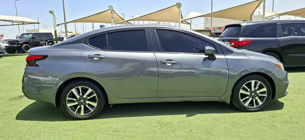 2022 Nissan Versa SR - American Specs - Low Mileage - Sporty Sedan - Image 13