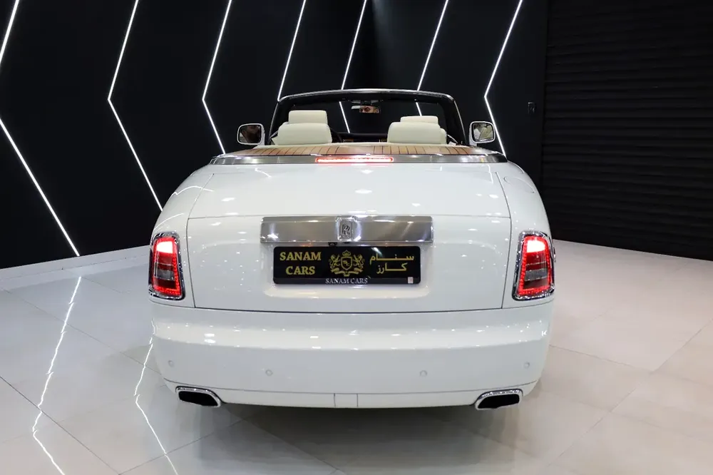 Phantom Drophead, 2013, 42,000KM ONLY, GCC Specs!! - Image 18