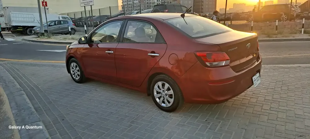 KIA PEGAS 2020 GCC SPECS. VERY GOOD CONDITION - Image 5