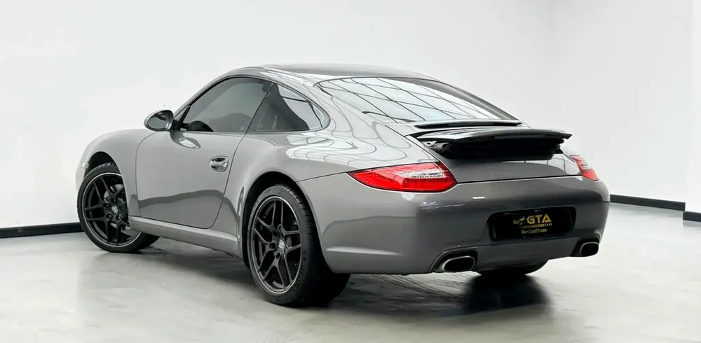 2009 Porsche 911 Carrera, Full Service History, Fully Loaded, Excellent Condition, GCC - Image 6
