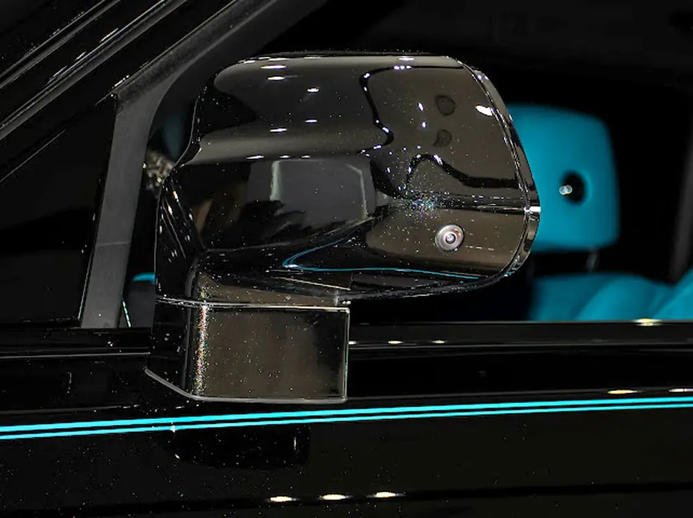 Rolls-Royce Cullinan Black Badge 2025 - 9000  Mileage - Mansory Upgrade - Image 12