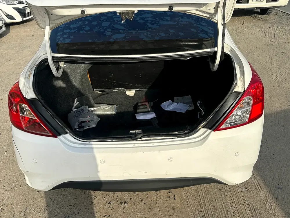 Nissan Sunny 2018 - Good Condition - Image 8