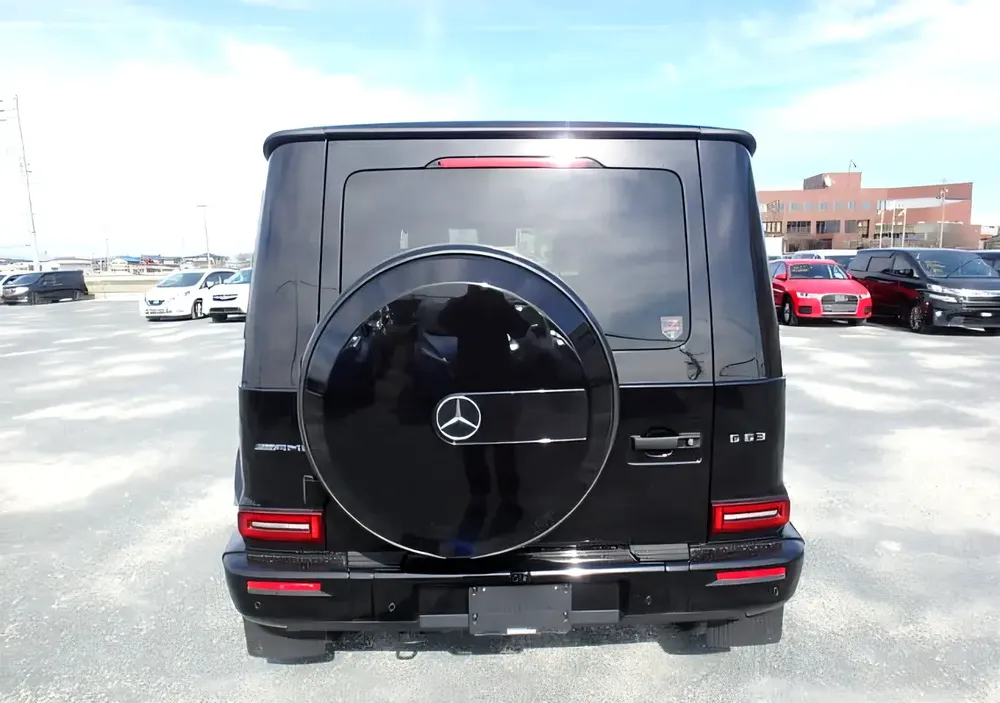 Coming Soon-G63AMG 2025- 9,800Km-Jet Black White Interior - Image 5