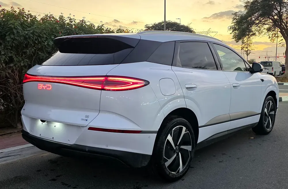 BYD SEALION 06 DM-i 2025 - Brand New - Image 4