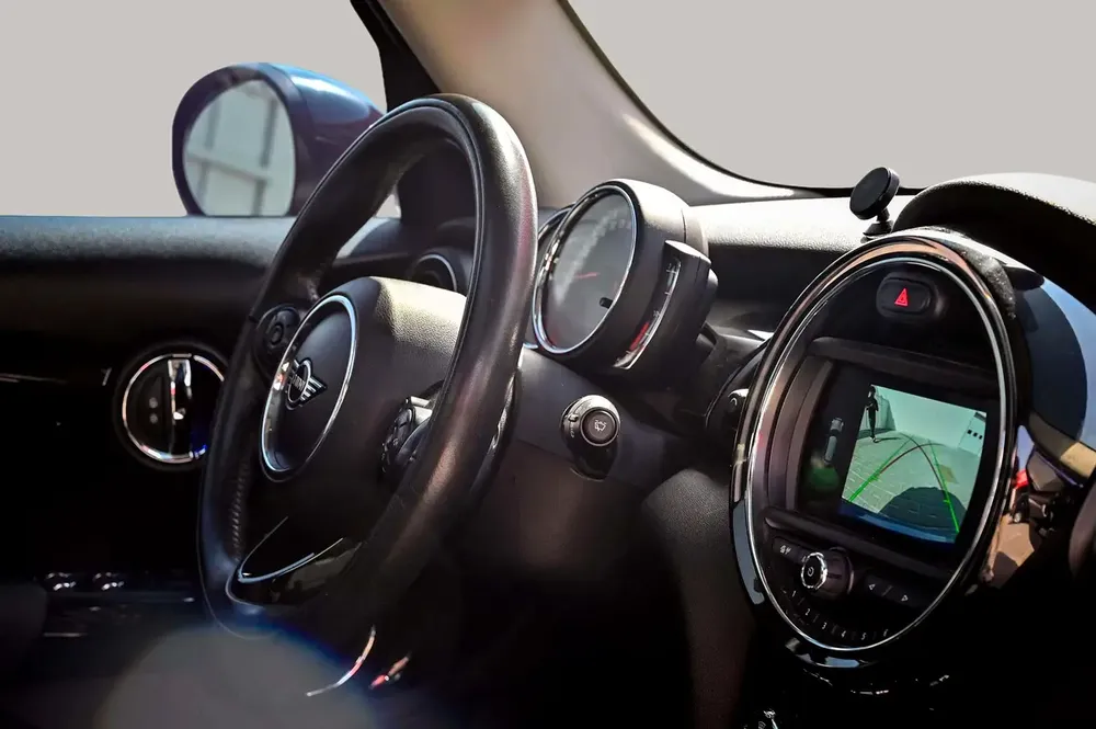 AED 759/month | 2020 MINI Cooper Cooper | GCC Specs | Ref#407985 - Image 10