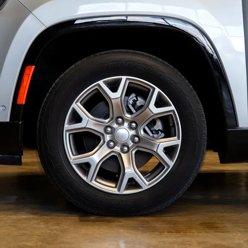 AED 2,874 pm• 0% Downpayment • Jeep Wagoneer • Agency Warranty And Service Package - Image 5