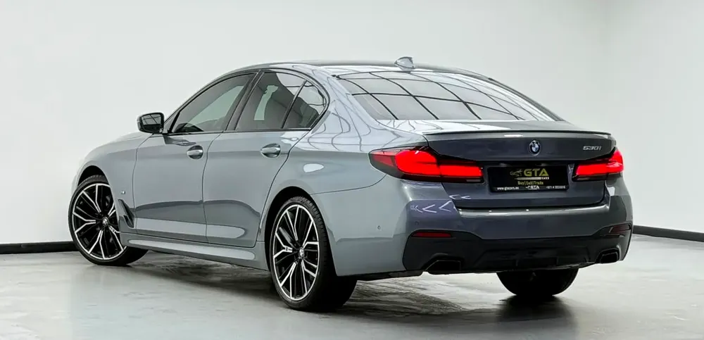 2023 BMW 530i M-Sport, 2027 BMW Warranty + Service Pack, Full BMW Service History, Low Km, GCC - Image 6