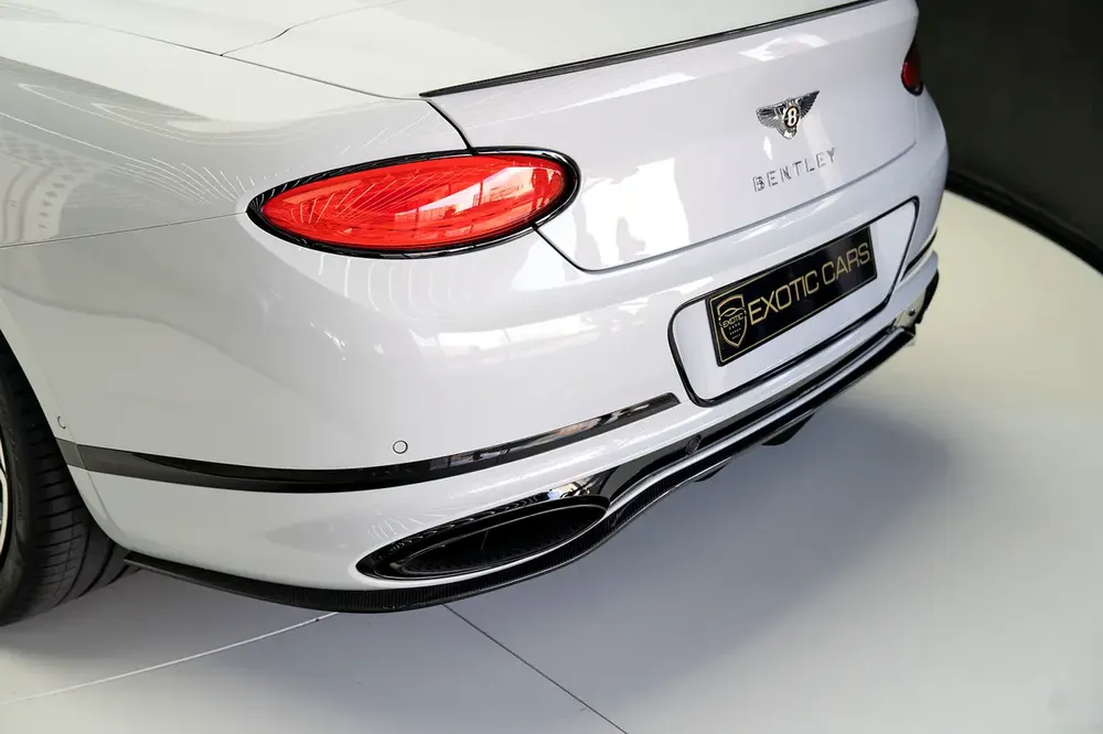 GTC W12 FIRST EDITION - CARBON INTERIOR - WARRANTY DEC 2025 - Image 9