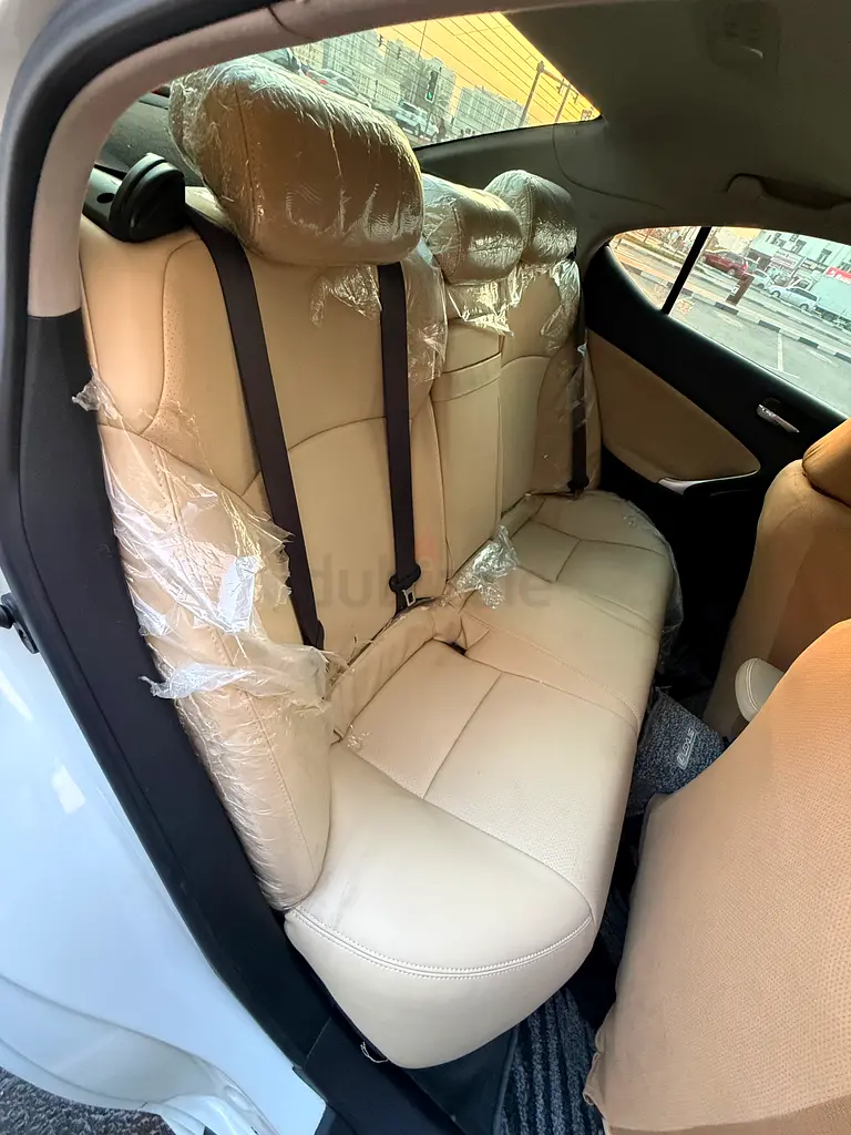 Lexus IS 300 2009 GCC Specs - Well Maintained Luxury Sedan - Image 8
