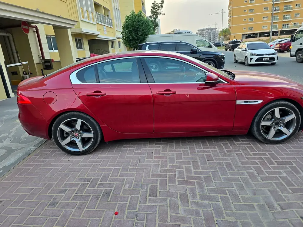 Jaguar XE R-Sport 2016 - European Specs free accident panoramic low mileage only 128000km original p - Image 19