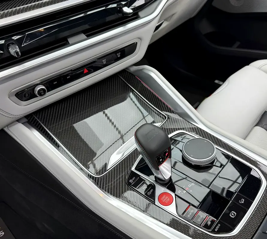 2025 BMW X6M Competition, 2029 BMW Warranty + Service Pack, Full BMW Service History, Low Km, GCC - Image 16
