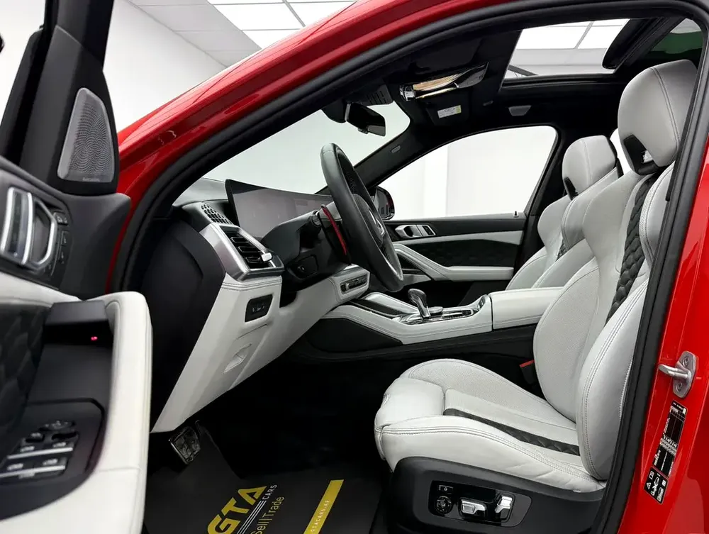 2025 BMW X6M Competition, 2029 BMW Warranty + Service Pack, Full BMW Service History, Low Km, GCC - Image 8