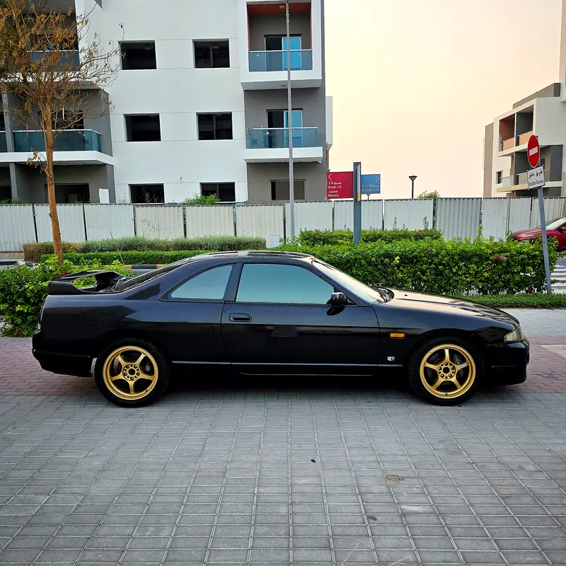 Nissan Skyline GT 33 / 1994 / RB20DE / 2.0L- 6 Cylinder / 5 Speed Manual /Dubai Classic Registration - Image 7