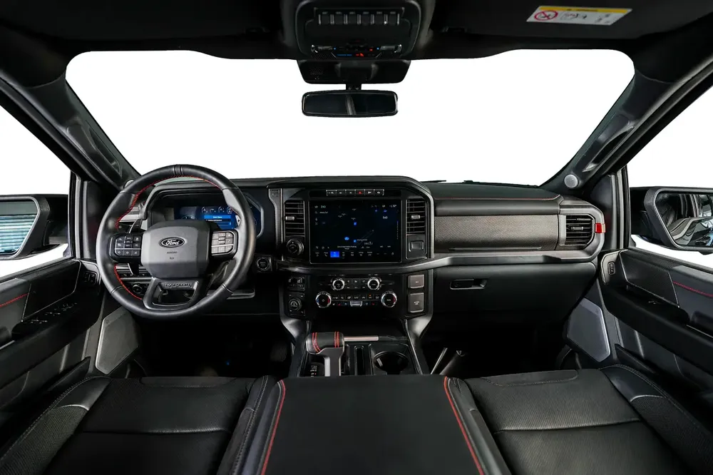 Ford Raptor F-150 Performance - Full Service History - Ford Warranty and Service Package - GCC Specs - Image 10