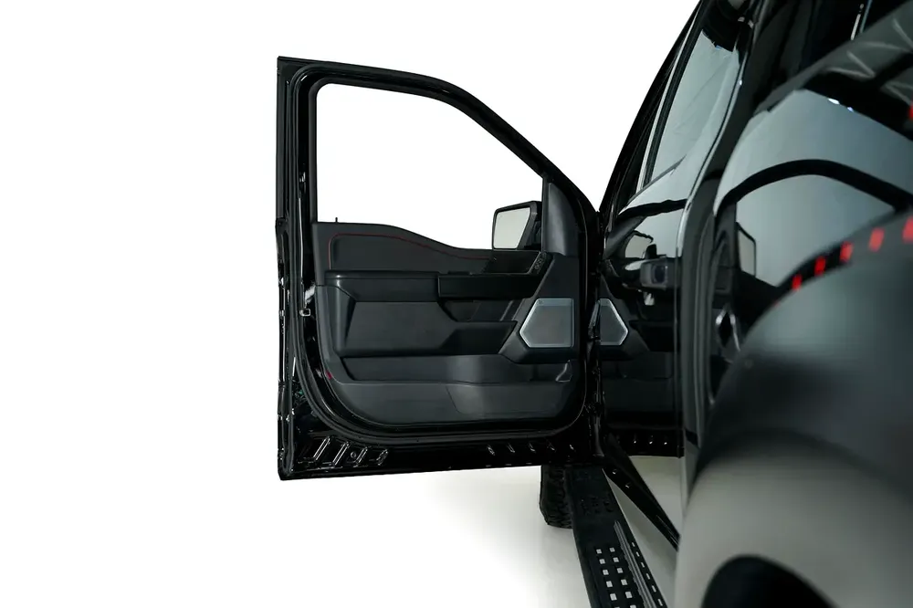 Ford Raptor F-150 Performance - Full Service History - Ford Warranty and Service Package - GCC Specs - Image 15