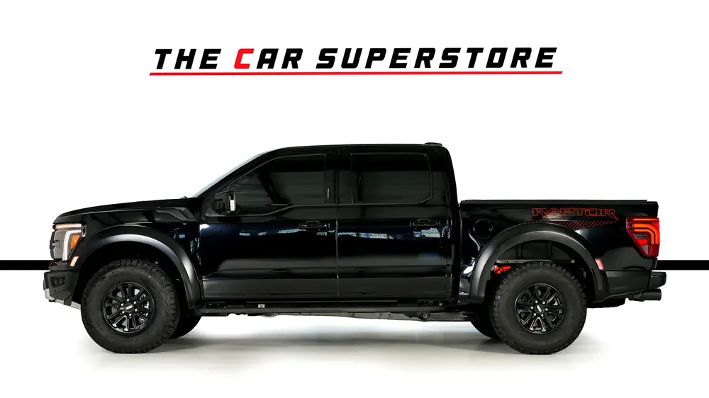 Ford Raptor F-150 Performance - Full Service History - Ford Warranty and Service Package - GCC Specs - Image 5