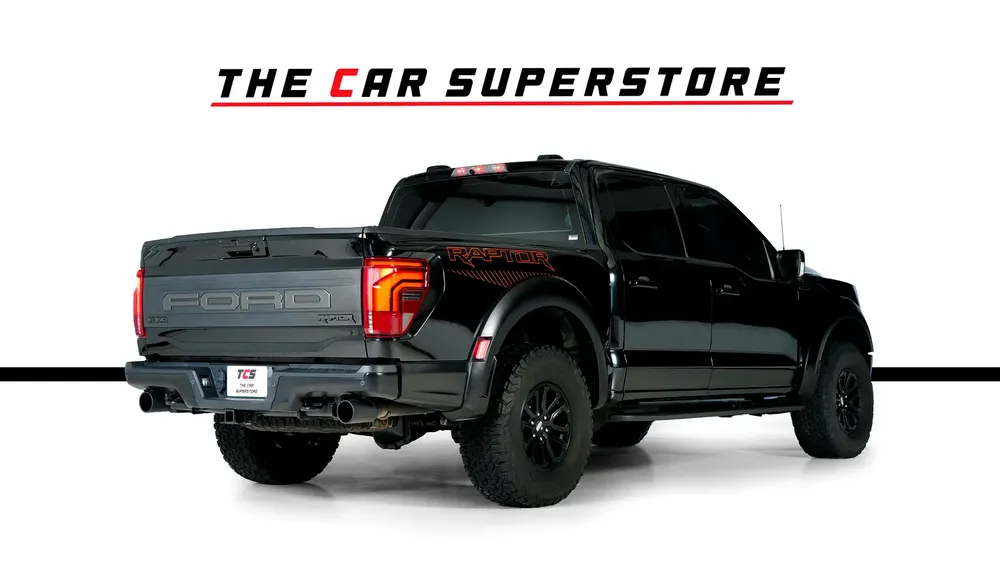 Ford Raptor F-150 Performance - Full Service History - Ford Warranty and Service Package - GCC Specs - Image 8