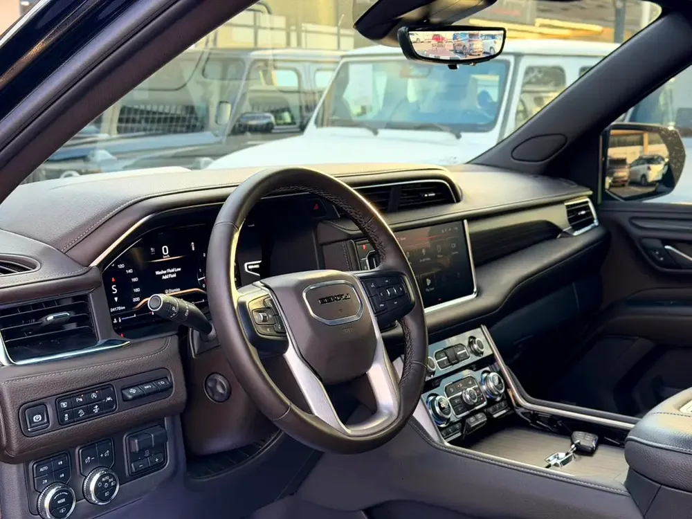 2024 GMC Yukon Denali - GCC Specs - Image 5