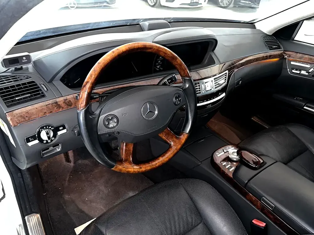 MERCEDES S CLASS S600 LONG 2007 5.5L | REAR SEAT LUXURY PACKAGE | SOFT CLOSE DOORS | SUNROOF - Image 14