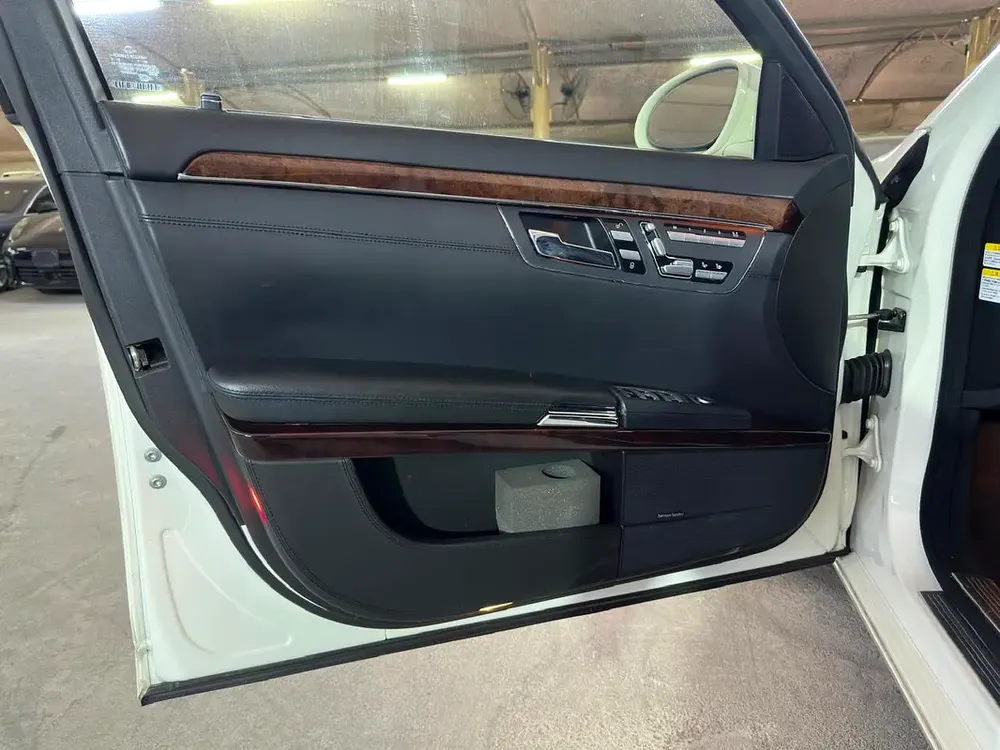MERCEDES S CLASS S600 LONG 2007 5.5L | REAR SEAT LUXURY PACKAGE | SOFT CLOSE DOORS | SUNROOF - Image 18