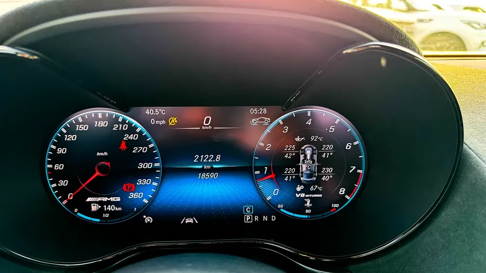 Mercedes AMG GT-Black Series 2021 GCC Full Service History 4.4L Biturbo V8 - Image 14