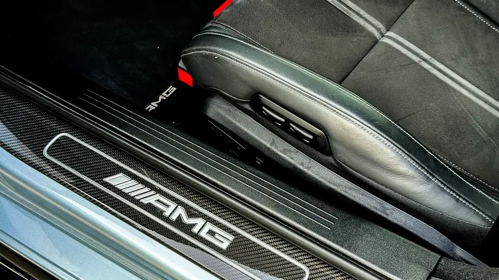 Mercedes AMG GT-Black Series 2021 GCC Full Service History 4.4L Biturbo V8 - Image 7