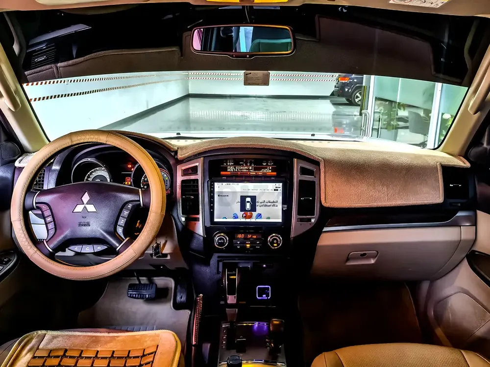 AED 843/month | 2017 Mitsubishi Pajero  | GCC Specs | Ref#470583 - Image 9