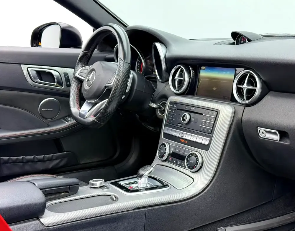 2017 Mercedes SLC 43 AMG, Full Service History, Fully Loaded, Excellent Condition, Euro - Image 9