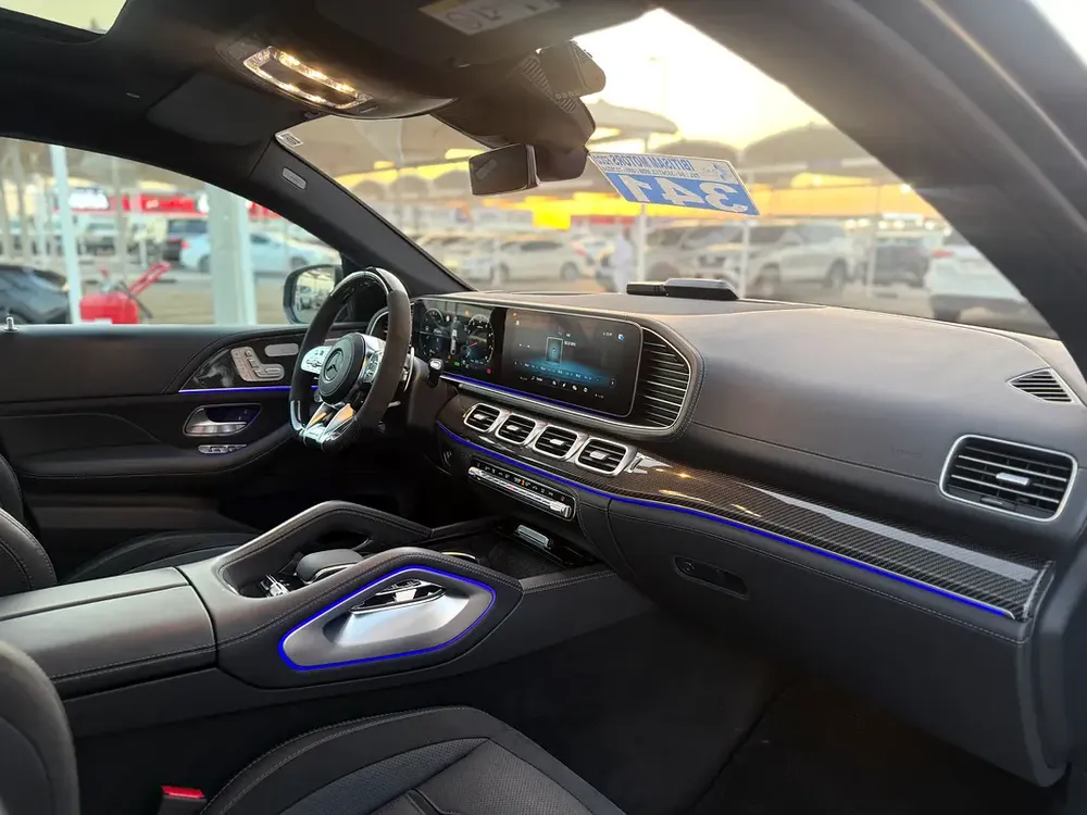 MERCEDES GLE 63s COUPE - 2022 - 30,000 kms - FULL OPTION - JAPANESE SPEC - Image 8