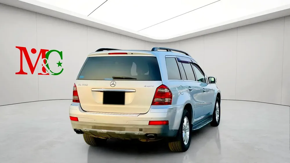 BENZ GL550 | 2007 | CLEAN CAR | FRESH JAPAN IMPORT - Image 4