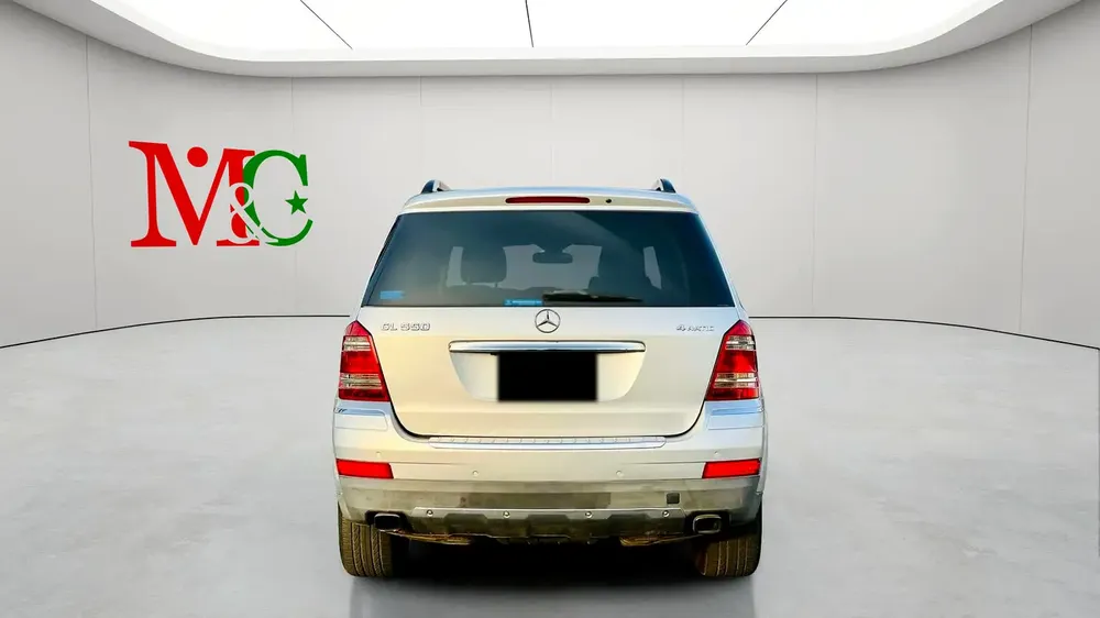 BENZ GL550 | 2007 | CLEAN CAR | FRESH JAPAN IMPORT - Image 6