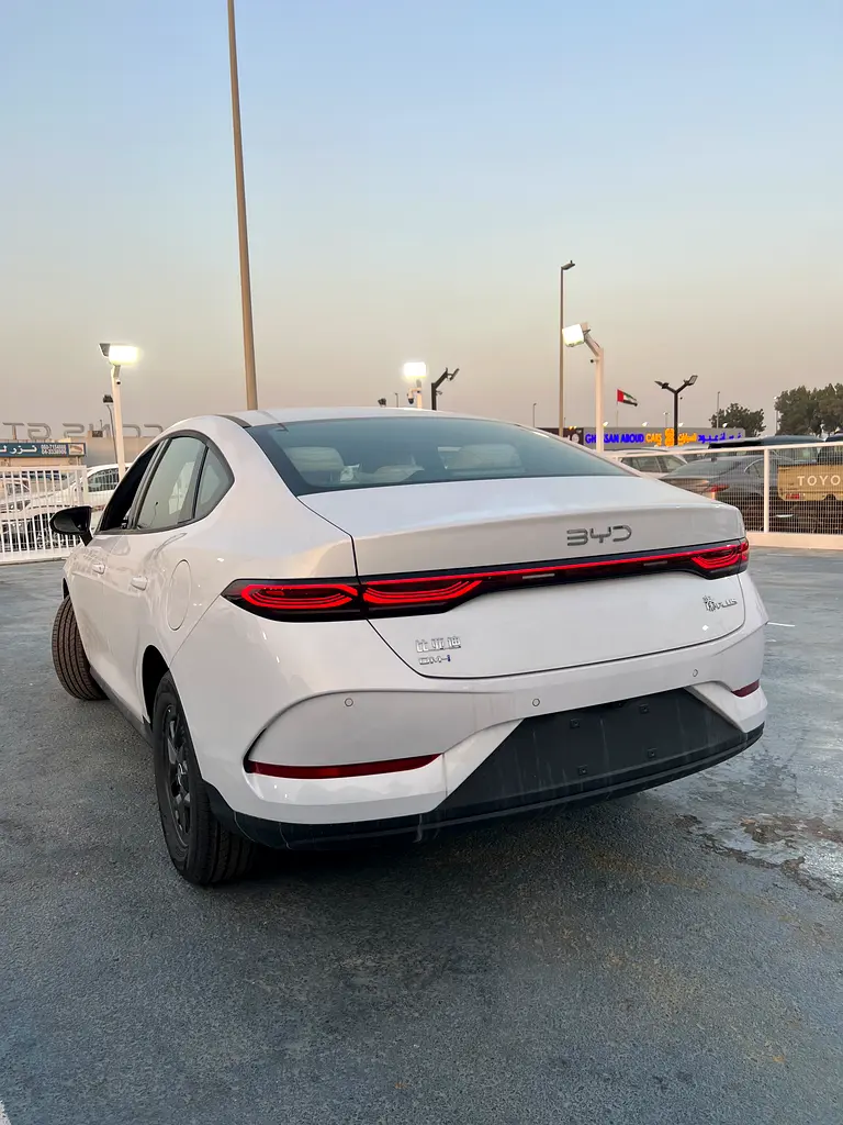 2025 BYD Qin Plus DM-i - Image 4