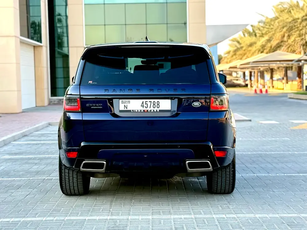 🔥 Range Rover Sport Supercharger 2019 GCC | Full service history with agency | Very Clean Car 🔥 - Image 8