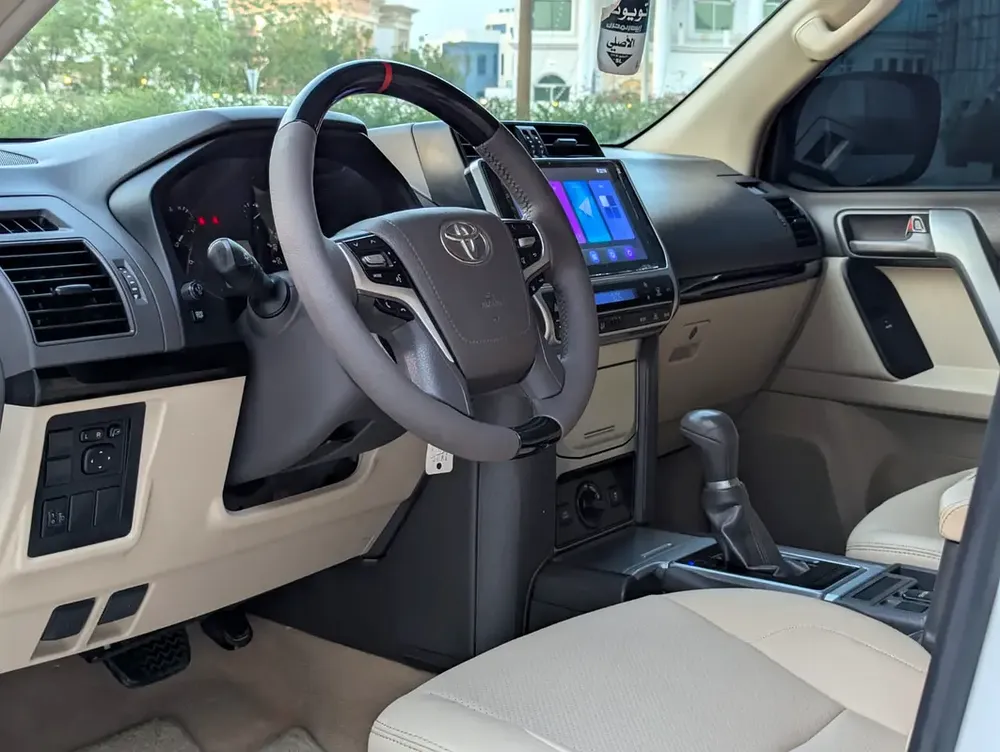 TOYOTA PRADO 2020 GCC V4 2.7L ACCIDENT FREE IN EXCELLENT CONDITION - Image 20