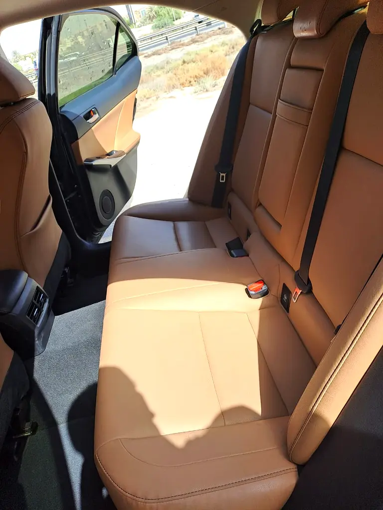 LEXUS IS300 2020 GCC V4 125000 KM ONLY VERY CLRAN CAR NO ACCIDENT - Image 14