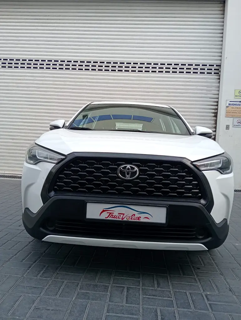 2023 Toyota Corolla Cross XLE - GCC Specs - Low Mileage - Image 12
