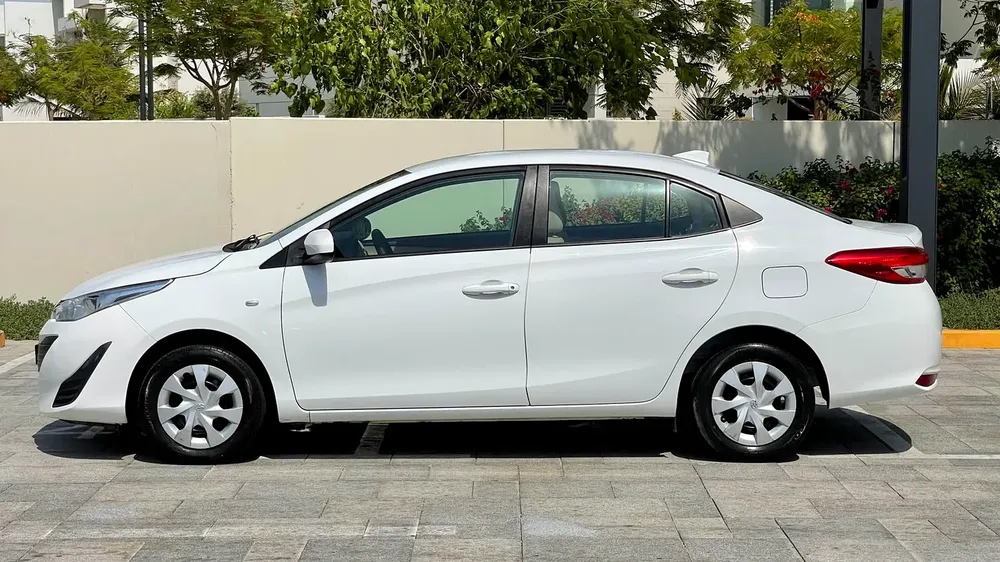 0% Down Payment Deal/Toyota/Yaris/2020/Low Fuel/1.5 ltr/GCC/Own through CASH/AUTO FINANCE - Image 7