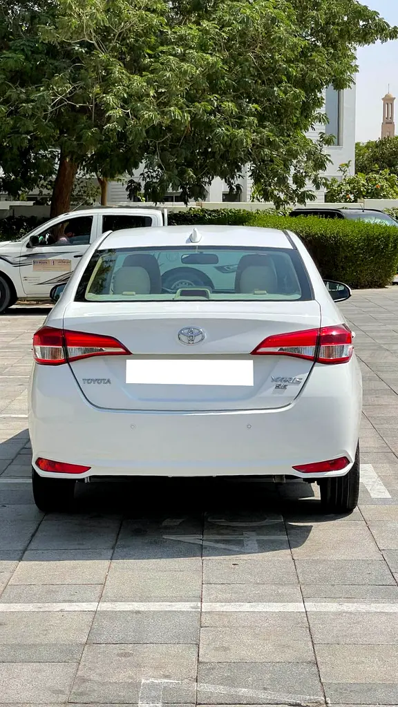 0% Down Payment Deal/Toyota/Yaris/2020/Low Fuel/1.5 ltr/GCC/Own through CASH/AUTO FINANCE - Image 8