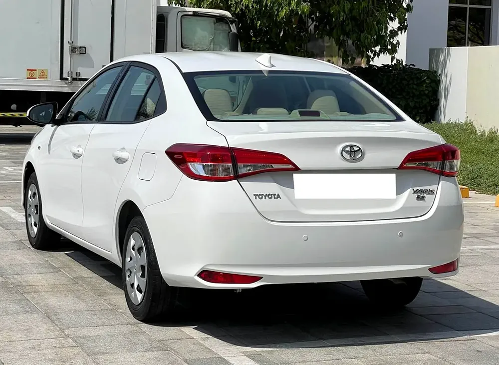 0% Down Payment Deal/Toyota/Yaris/2020/Low Fuel/1.5 ltr/GCC/Own through CASH/AUTO FINANCE - Image 9