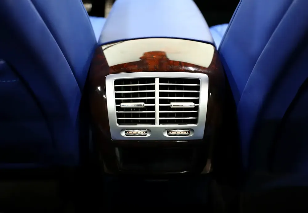 Upgrade Newest Shape | Maybach Kit | GCC | Perfect Condition Ref#A314640 - Image 15