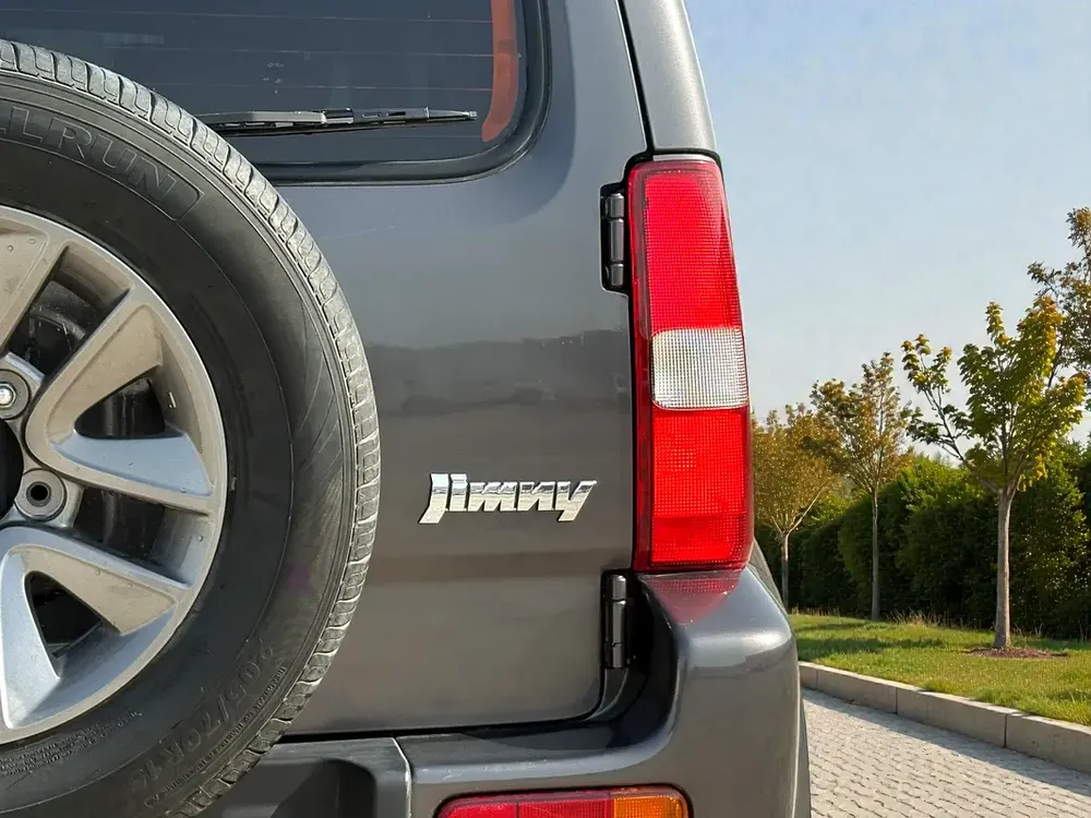 SUZUKI JIMNY | 1.3L I4 – 85 BHP | 2016 | GCC SPECS - Image 7