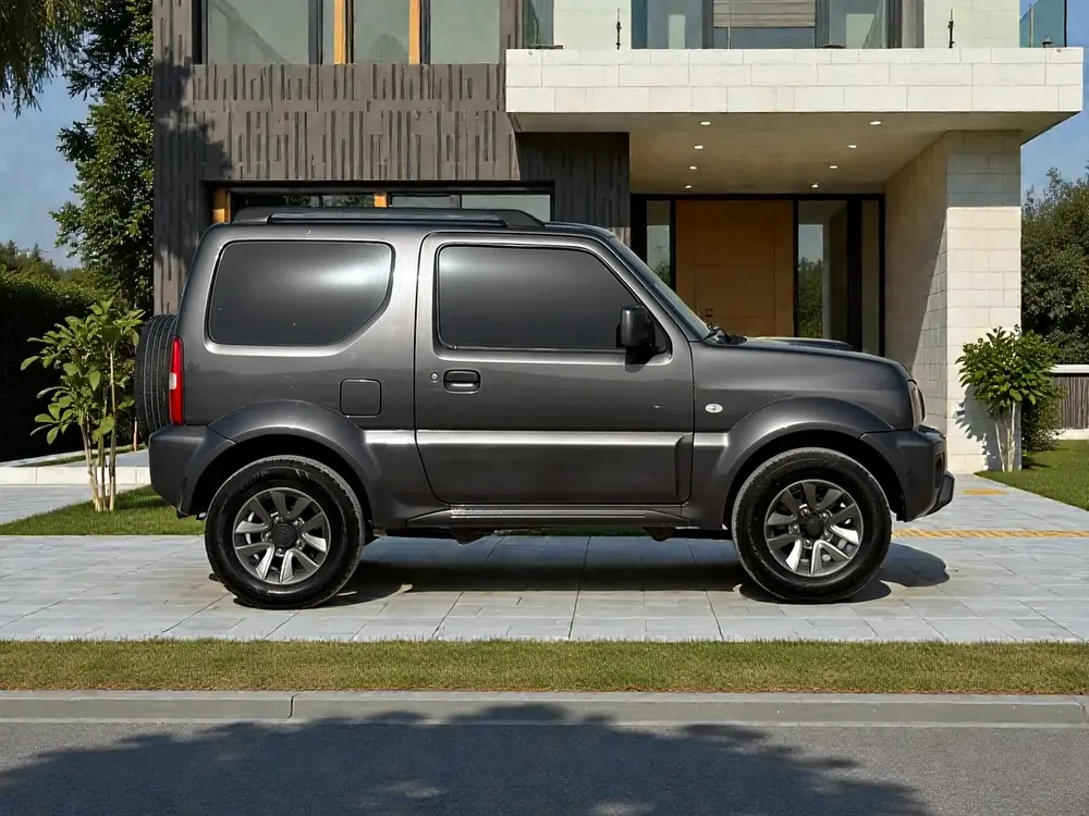 SUZUKI JIMNY | 1.3L I4 – 85 BHP | 2016 | GCC SPECS - Image 9