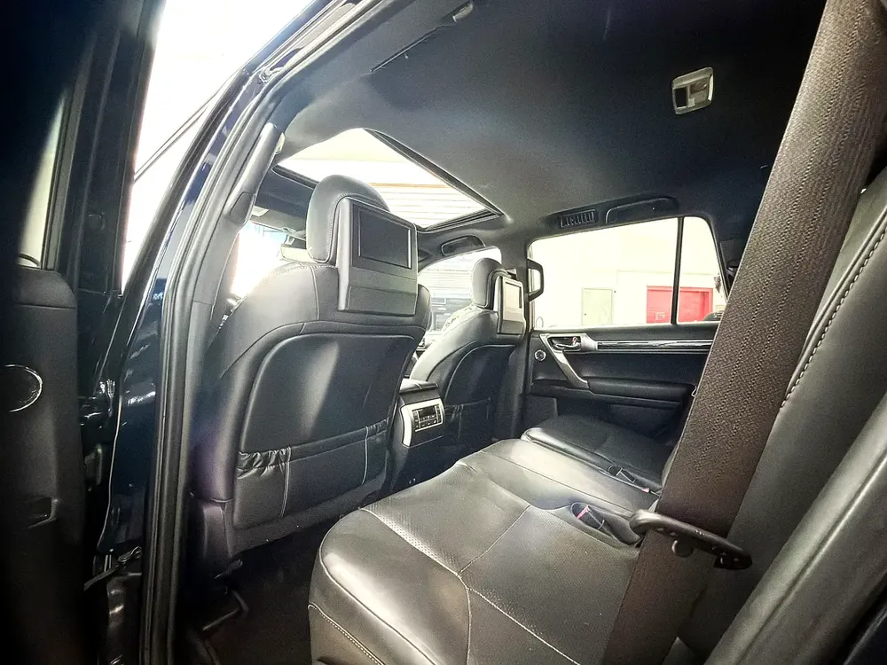 AED 2,300 // 20%DP // 2021 Lexus GX 460 Platinum 4.6L V8 - Image 15