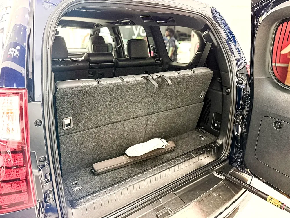 AED 2,300 // 20%DP // 2021 Lexus GX 460 Platinum 4.6L V8 - Image 18