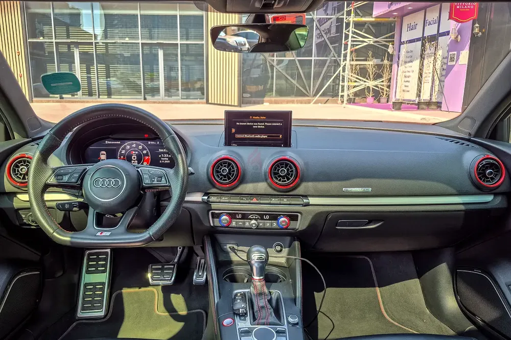 AED 1011/month | 2018 Audi S3/RS3 Standard | GCC Specs | Ref#301992 - Image 9